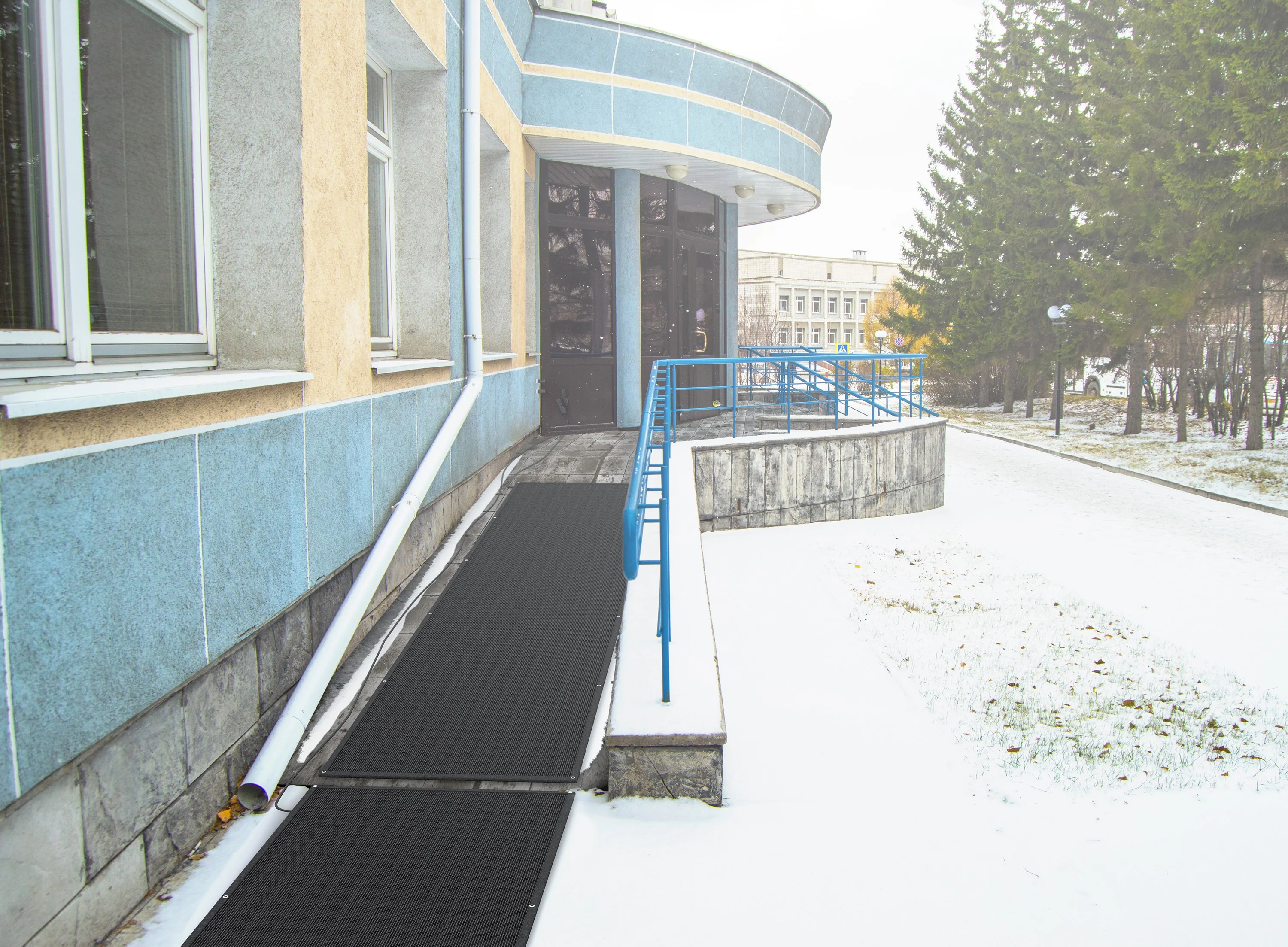 Industrial Snow Melting Walkway Mats ("HTP" Series) - Image 3