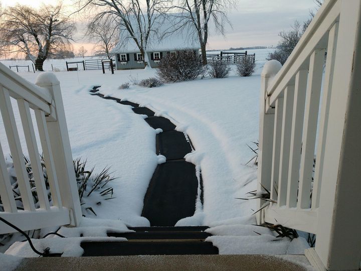 Heated Snow & Ice Melting Stair Mat - 10"x48" - Image 4