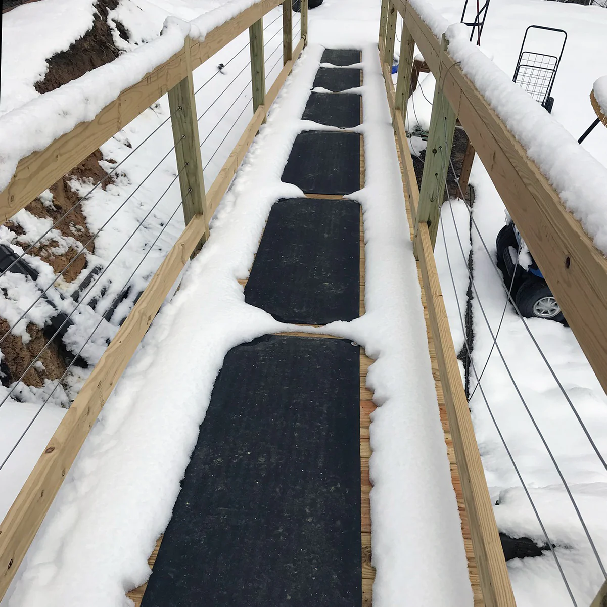 Heated Snow Melting Walkway Mat - Standard/Long - 20"x60" - Image 9